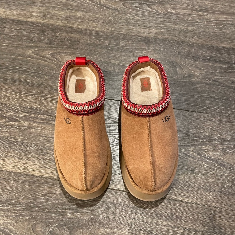 UGG Women's Tazz Platform Shoes/Slippers, Chestnut, Size 8